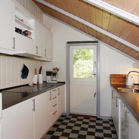 Gorgeous In With Private Swimming Pool, Be Inside Or Outside Holiday home